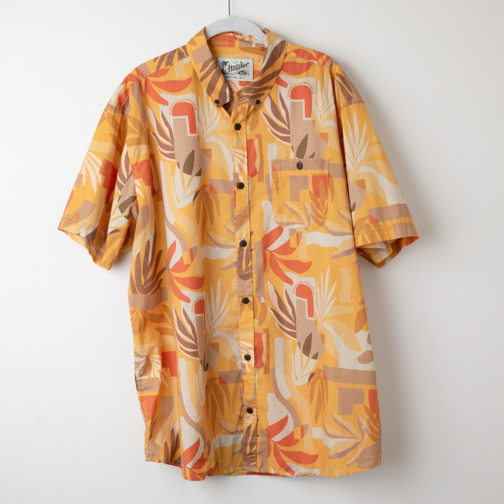 Howler Bros Shirt Short Sleeve Mens XL Yellow Abstract Tropical Surf Button Down